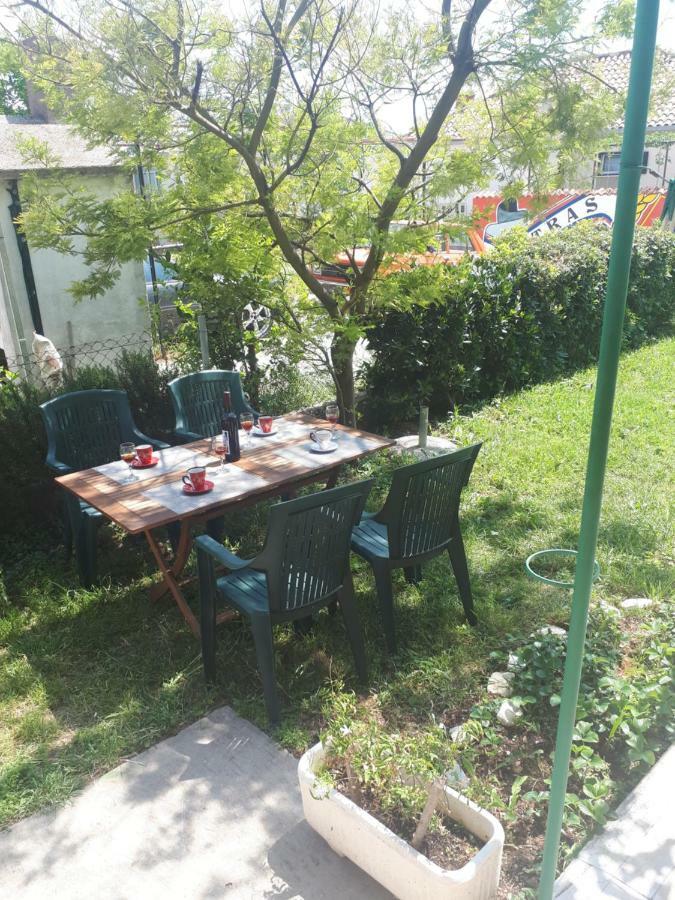 Apartments Mamich Kaštela Εξωτερικό φωτογραφία