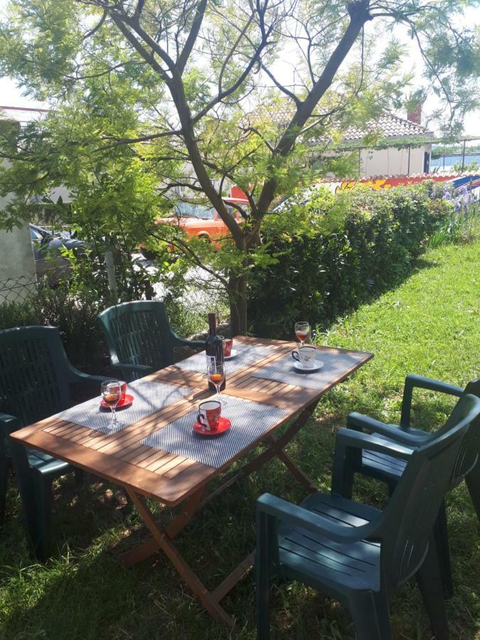 Apartments Mamich Kaštela Εξωτερικό φωτογραφία