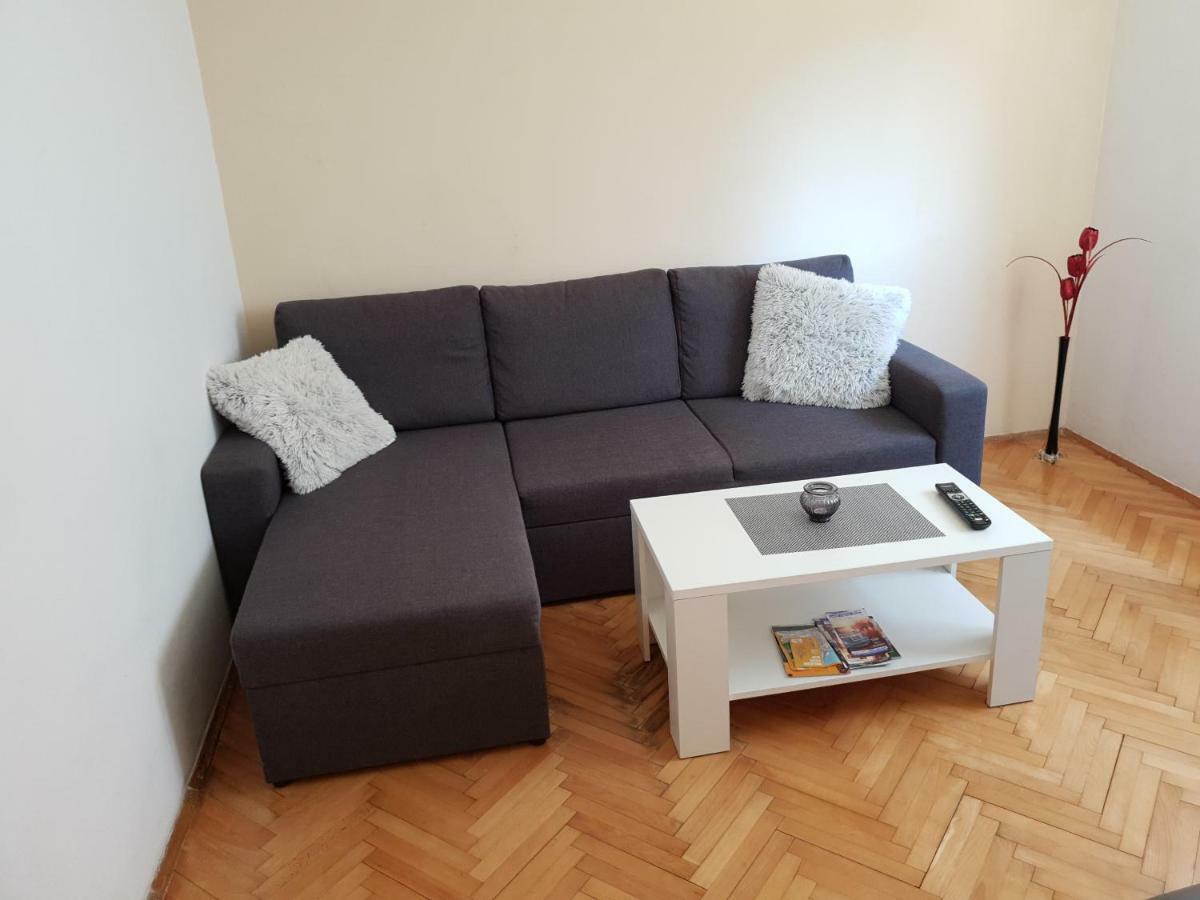 Apartments Mamich Kaštela Εξωτερικό φωτογραφία