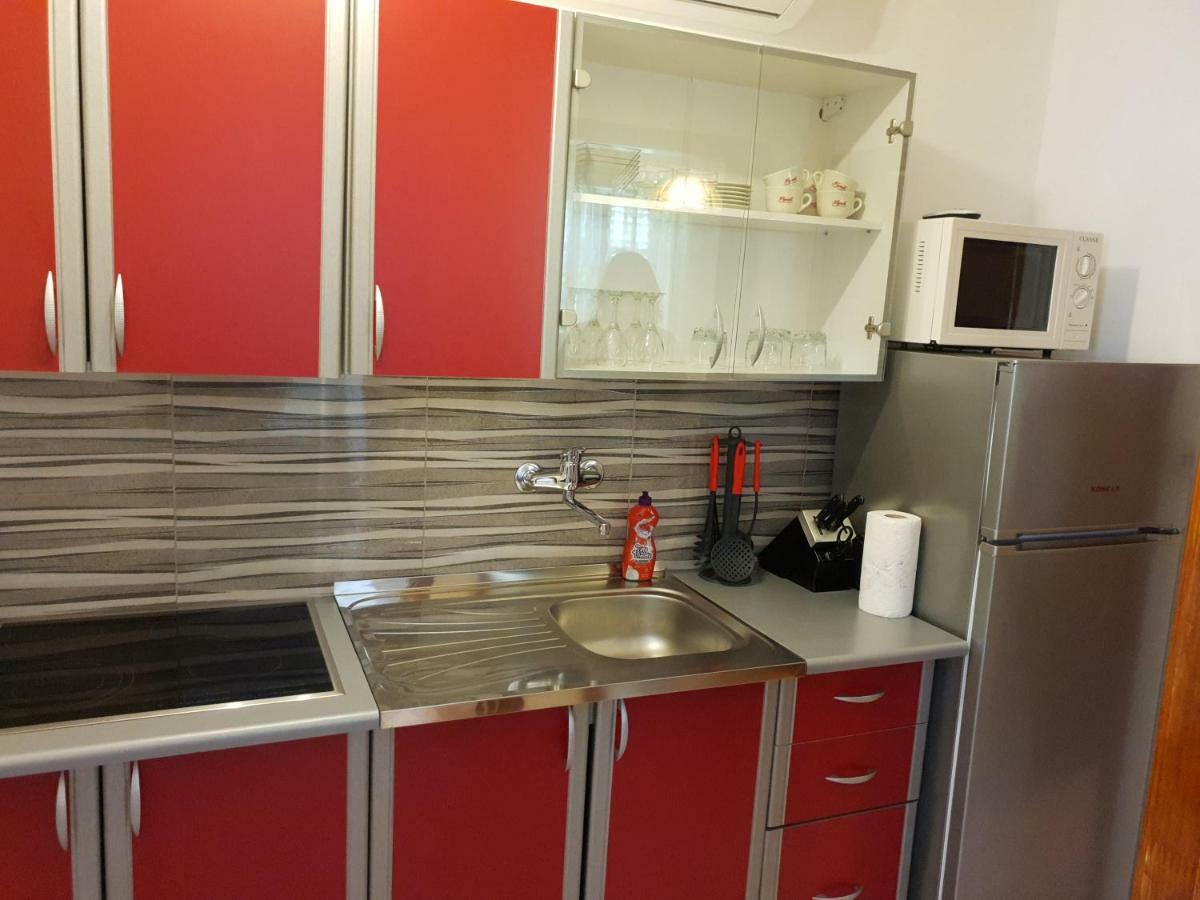 Apartments Mamich Kaštela Εξωτερικό φωτογραφία
