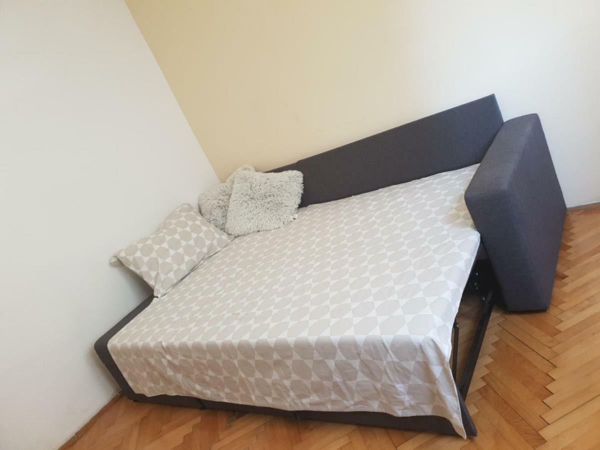 Apartments Mamich Kaštela Εξωτερικό φωτογραφία